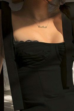 Coquette Aesthetic Laurel Bandage Bodycon Top - Y2K Fashion Statement Piece