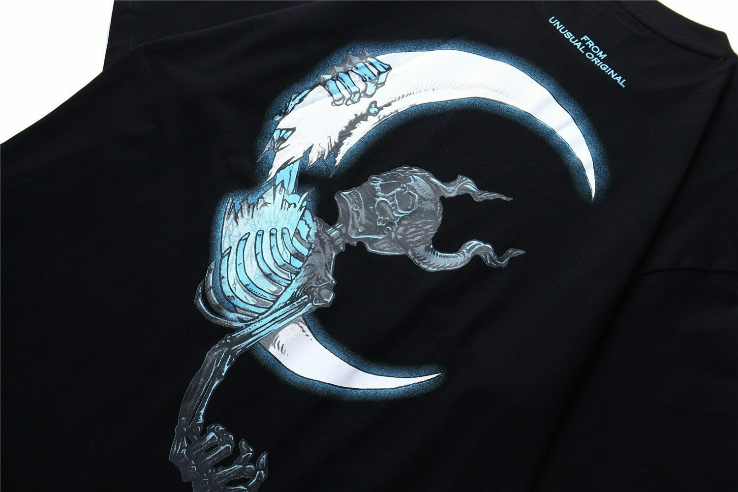 Coquette Aesthetic Lightning Tee: Y2K Fashion with Grunge Style & Pastel Goth Vibes Coquette Aesthetic Lightning Tee: Y2K Fashion with Grunge Style & Pastel Goth Vibes