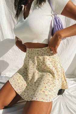 Coquette Aesthetic Mini Floral Skirt - Y2K Fashion with a Touch of Grunge and Pastel Goth Vibes