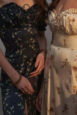 Coquette Aesthetic Off-Shoulder Dress: Y2K Fashion with Rural Radiance Charm