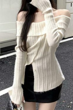 Coquette Aesthetic Off-Shoulder Sweater - Y2K Fashion Grunge Style Cute Tops & Cargo Skirt
