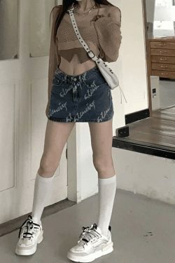 Coquette Aesthetic Open Knit Crop Top: Y2K Fashion, Grunge Style, Cute Tops