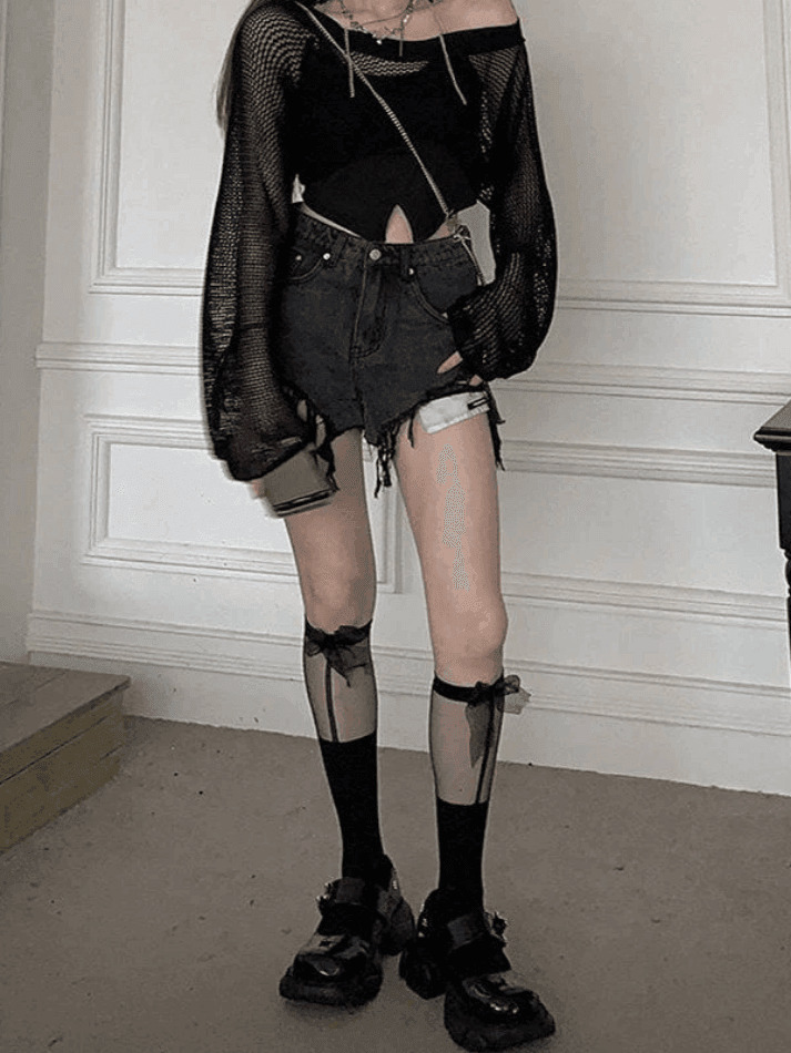 Coquette Aesthetic Open Knit Crop Top: Y2K Fashion, Grunge Style, Cute Tops