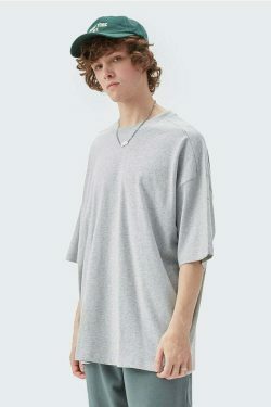 Coquette Aesthetic Oversized Tee: Y2K Fashion with Grunge & Pastel Goth Vibes