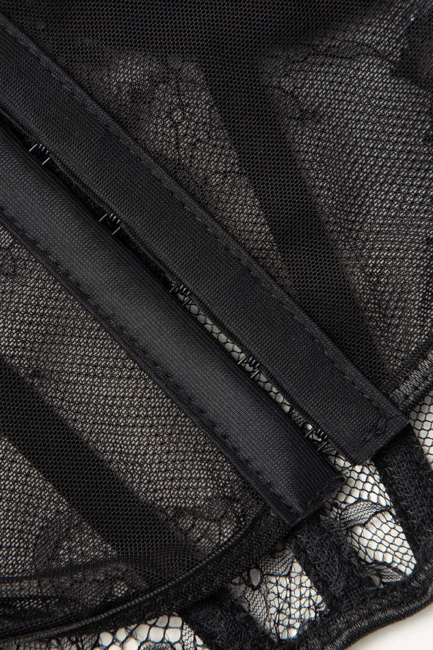 Coquette Aesthetic Pearl Lace Cami Top - Y2K Fashion Statement Piece