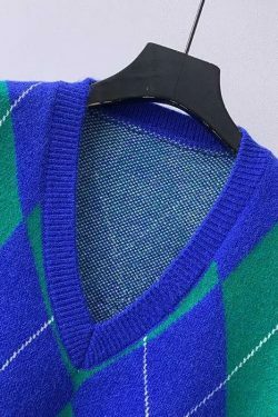 Coquette Aesthetic Runaway Oversized Sweater Vest in Y2K Fashion Style