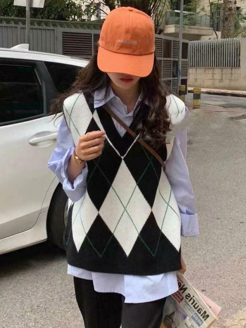 Coquette Aesthetic Runaway Oversized Sweater Vest in Y2K Fashion Style Coquette Aesthetic Runaway Oversized Sweater Vest in Y2K Fashion Style