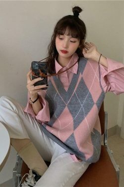 Coquette Aesthetic Runaway Oversized Sweater Vest in Y2K Fashion Style