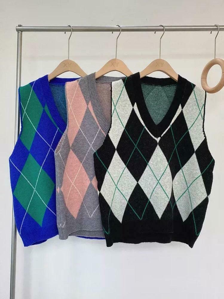 Coquette Aesthetic Runaway Oversized Sweater Vest in Y2K Fashion Style Coquette Aesthetic Runaway Oversized Sweater Vest in Y2K Fashion Style