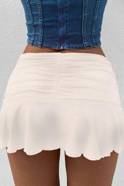 Coquette Aesthetic Snowflakes & Pleats Mini Skirt