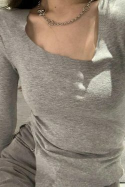 Coquette Aesthetic Solid Color Fungus Trim Long Sleeve Knit Top