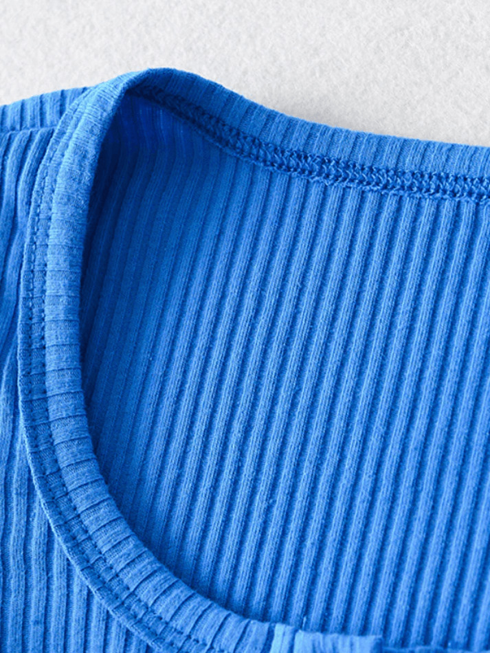 Coquette Aesthetic Solid Color Knit Top with Curved Hem Coquette Aesthetic Solid Color Knit Top with Curved Hem