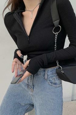 Coquette Aesthetic Solid Half Zip Slim Knit: Y2K Fashion Women's Long Sleeve Top