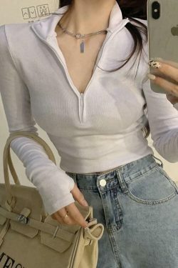 Coquette Aesthetic Solid Half Zip Slim Knit: Y2K Fashion Women's Long Sleeve Top