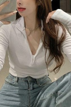 Coquette Aesthetic Solid Half Zip Slim Knit: Y2K Fashion Women's Long Sleeve Top