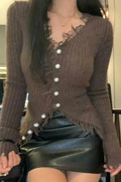 Coquette Aesthetic Solid Rib V Neck Frayed Trim Knit Cardigan - Y2K Fashion Women's Clothing