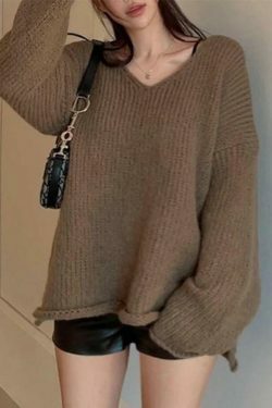 Coquette Aesthetic Solid V-Neck Slit Rolled Sweater