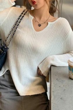 Coquette Aesthetic Solid V-Neck Slit Thin Long Sleeve Knit Sweater