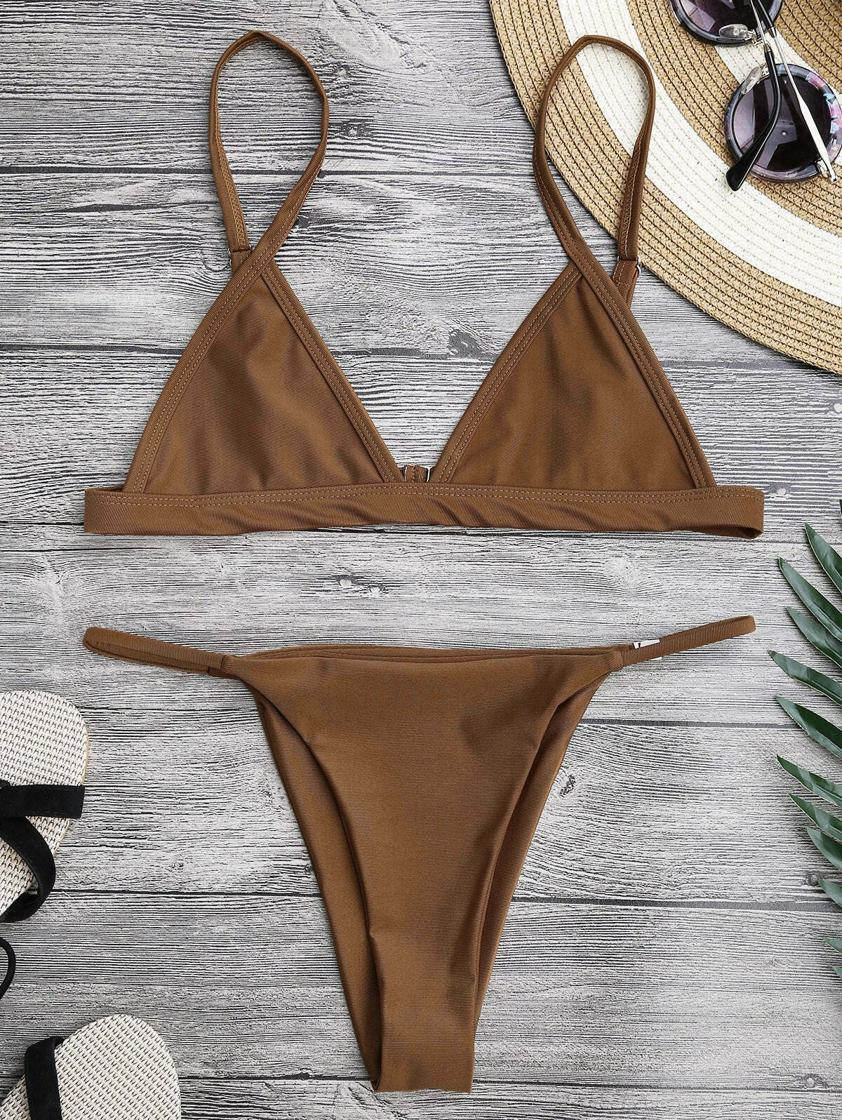 Coquette Aesthetic Spaghetti Strap Bikini Set with Plunging Neckline Coquette Aesthetic Spaghetti Strap Bikini Set with Plunging Neckline