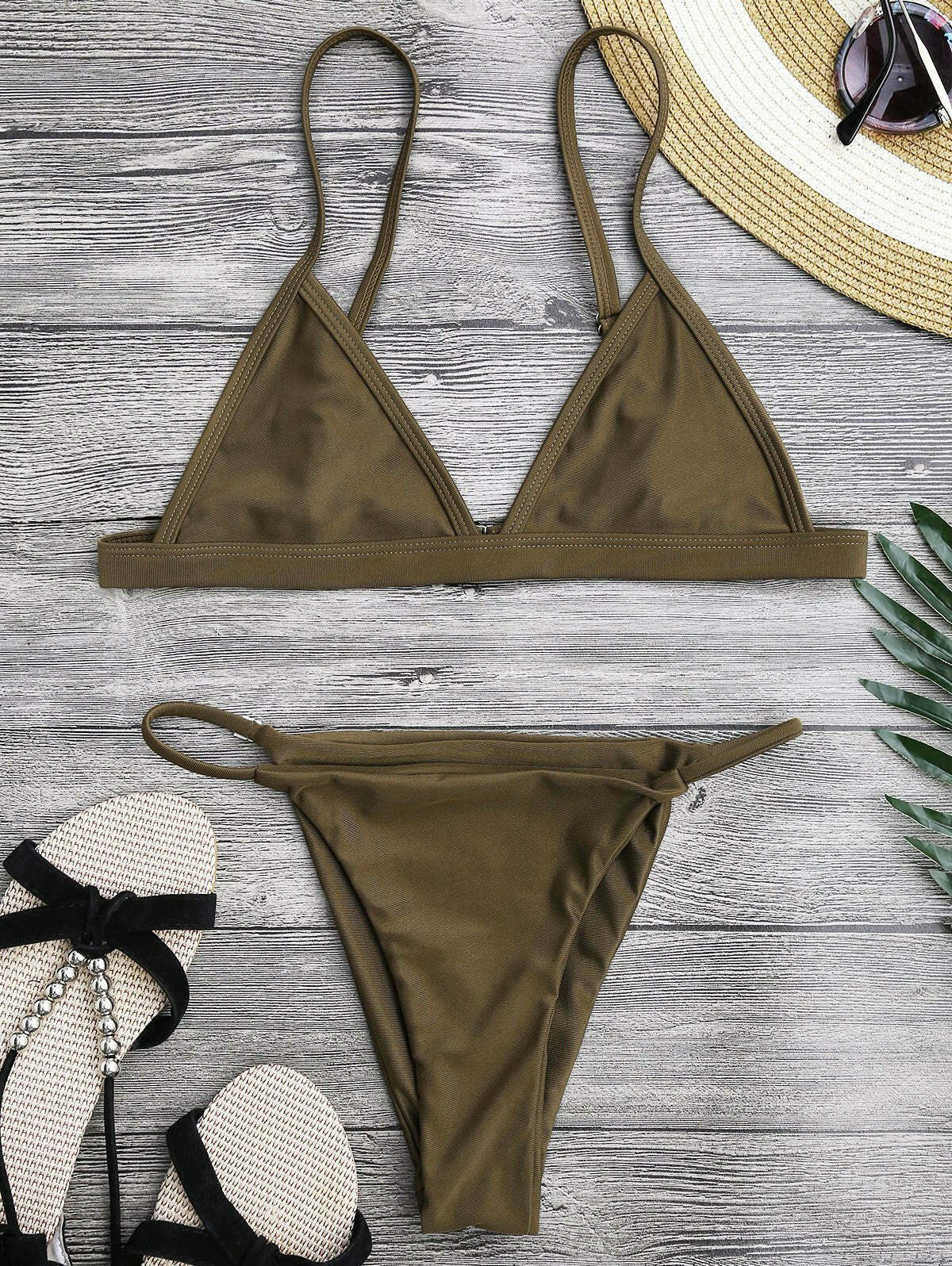 Coquette Aesthetic Spaghetti Strap Bikini Set with Plunging Neckline Coquette Aesthetic Spaghetti Strap Bikini Set with Plunging Neckline