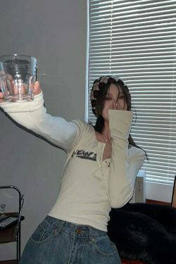 Coquette Aesthetic Street Art Symphony Long Sleeves Top - Y2K Fashion Grunge Style