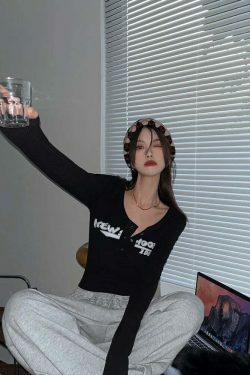 Coquette Aesthetic Street Art Symphony Long Sleeves Top - Y2K Fashion Grunge Style