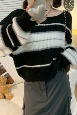 Coquette Aesthetic Stripe Splice Short Sweater - Y2K Fashion Women's Clothing