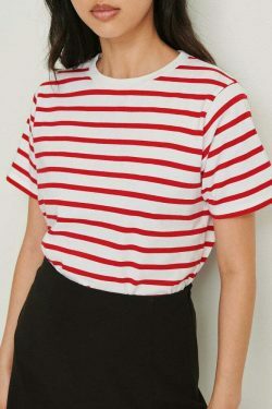 Coquette Aesthetic Striped Loose T-Shirt for Y2K Fashion Enthusiasts