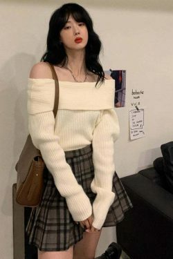 Coquette Aesthetic Urban Utopia Slash Neck Pullover