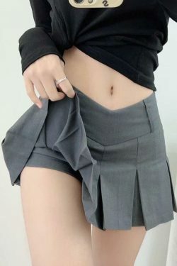 Coquette Aesthetic V-Cut Pleated Micro Mini Skirt