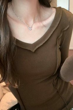 Coquette Aesthetic V-Neck Knit Top: Y2K Fashion, Grunge & Pastel Goth Vibes