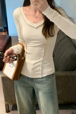 Coquette Aesthetic V-Neck Knit Top: Y2K Fashion, Grunge & Pastel Goth Vibes