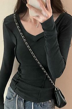 Coquette Aesthetic V-Neck Knit Top: Y2K Fashion, Grunge & Pastel Goth Vibes