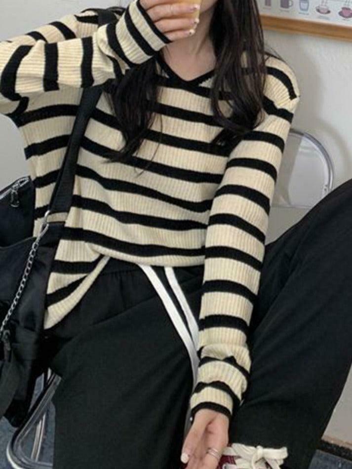 Coquette Aesthetic V-Neck Stripe Knit Sweater - Y2K Fashion Women's Clothing Coquette Aesthetic V-Neck Stripe Knit Sweater - Y2K Fashion Women's Clothing