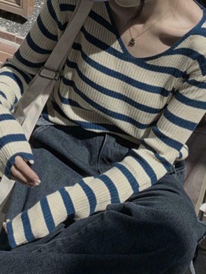 Coquette Aesthetic V-Neck Stripe Knit Sweater - Y2K Fashion Women's Clothing Coquette Aesthetic V-Neck Stripe Knit Sweater - Y2K Fashion Women's Clothing