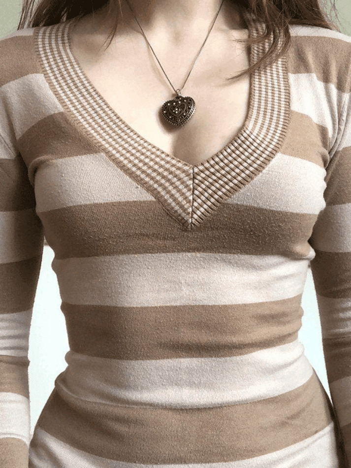 Coquette Aesthetic V-Neck Striped Knit Top - Y2K Fashion, Grunge Style, Cute Tops, Pastel Goth