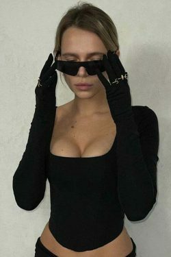 Coquette Aesthetic Vera Long Sleeve Gloves T-Shirt - Y2K Fashion Women's Top