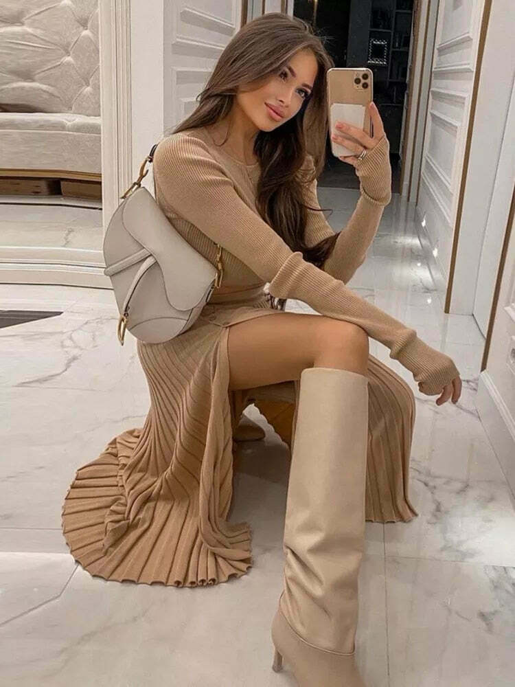 Coquette Aesthetic Verandah Pleated Skirt Set - Y2K Fashion Statement Piece Coquette Aesthetic Verandah Pleated Skirt Set - Y2K Fashion Statement Piece