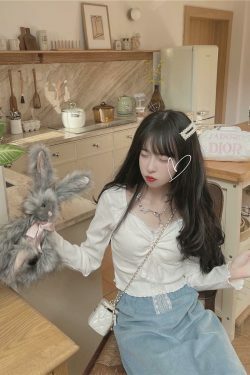 Coquette Aesthetic Vintage T-Shirt with Y2K Style and Grunge Vibes