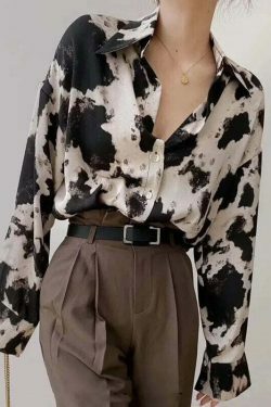 Countryside Charm Shirt - Vintage-inspired Y2K fashion with a touch of coquette and grunge aesthetic