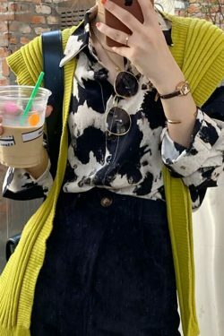 Countryside Charm Shirt - Vintage-inspired Y2K fashion with a touch of coquette and grunge aesthetic