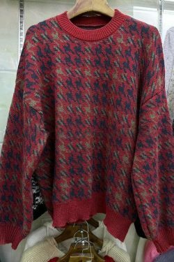 Cozy Houndstooth Crew Neck Knit Sweater for Y2K Fashion Enthusiasts