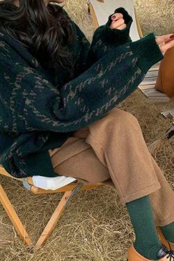 Cozy Houndstooth Crew Neck Knit Sweater for Y2K Fashion Enthusiasts