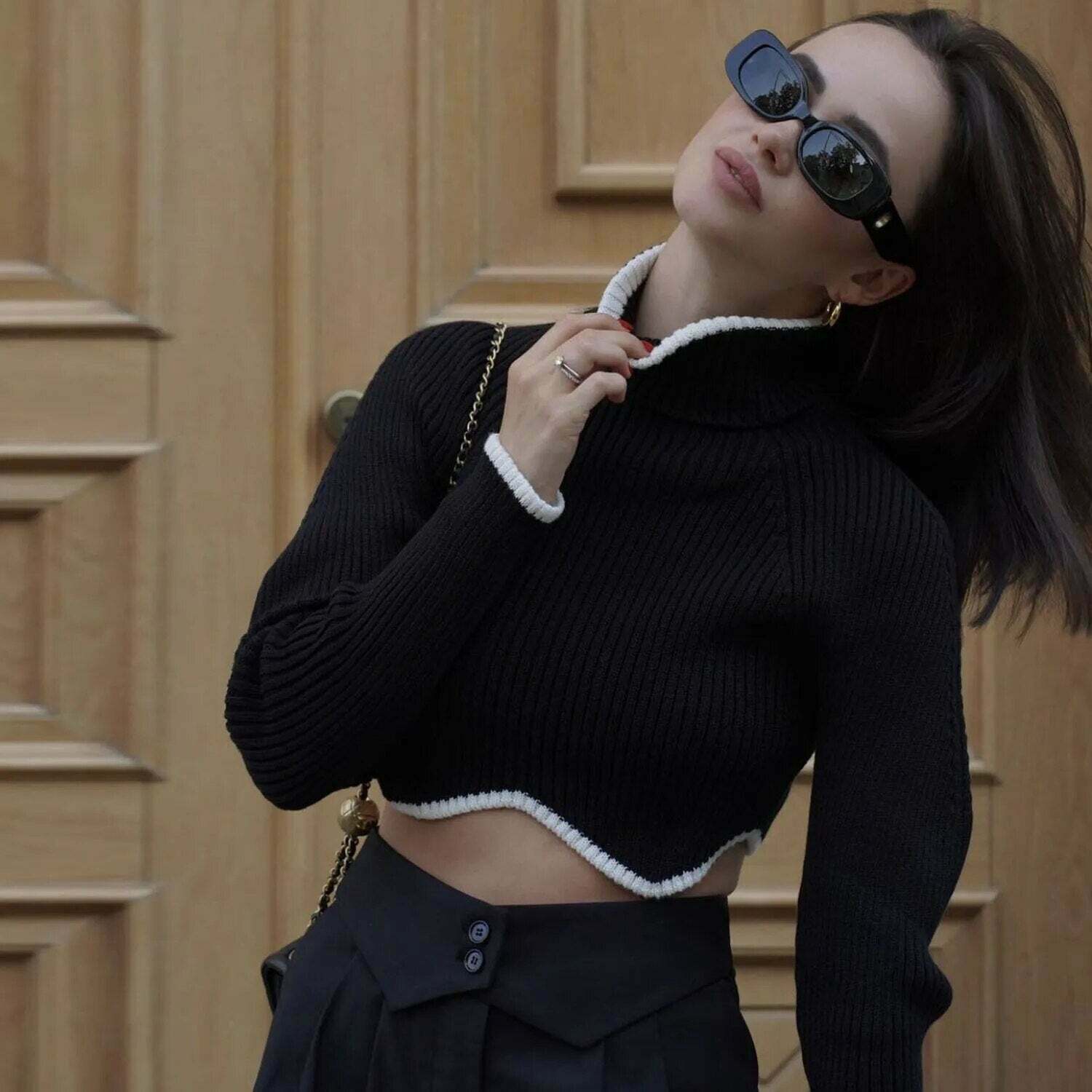 Cozy Knit Turtleneck Sweater for Women - Y2K Fashion with a Touch of Coquette Aesthetic Cozy Knit Turtleneck Sweater for Women - Y2K Fashion with a Touch of Coquette Aesthetic