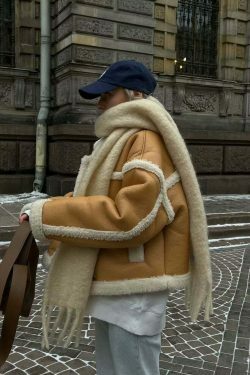 Cozy Lambswool Jacket: Y2K Aesthetic, Grunge Style, Cute Tops, Pastel Goth - Women's Fashion