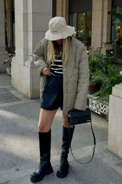 Cozy Oversized Pillow Warmth Jacket - Y2K Fashion with Grunge & Pastel Goth Vibes