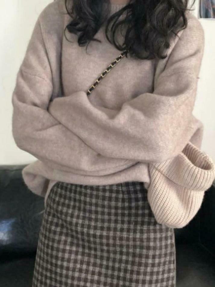 Cozy Solid Crew Neck Knit Sweater for Y2K Fashion with Grunge & Coquette Aesthetic