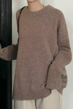 Cozy Solid Crew Neck Knit Sweater for Y2K Fashion with Grunge & Coquette Aesthetic