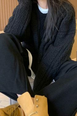 Cozy Solid V-Neck Cable Knit Sweater for Y2K Fashion Enthusiasts