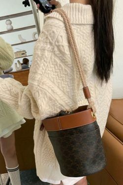 Cozy Solid V-Neck Cable Knit Sweater for Y2K Fashion Enthusiasts